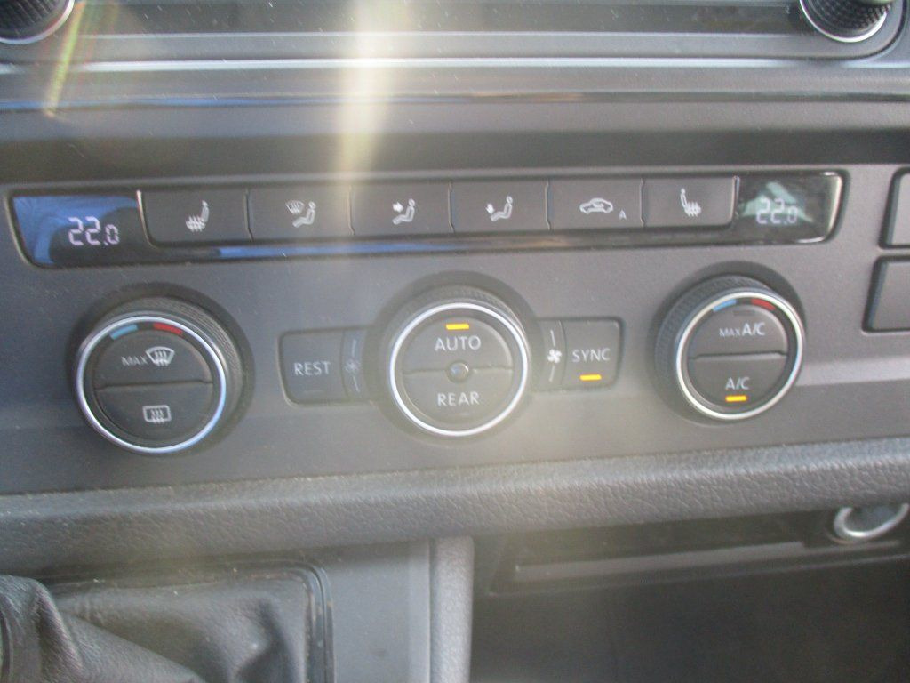 Mikrobus Volkswagen 2.0 TDI,Navi,DSG: obrázok 14