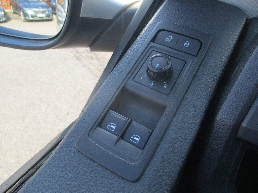 Mikrobus Volkswagen 2.0 TDI,Navi,DSG: obrázok 11