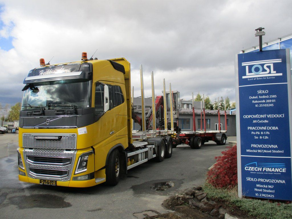 Volvo FH 16 750 6x4 + Fliegl - Nákladné vozidlo na prepravu dreva, Auto s hydraulickou rukou: obrázok 1 Volvo FH 16 750 6x4 + Fliegl - Nákladné vozidlo na prepravu dreva, Auto s hydraulickou rukou: obrázok 1