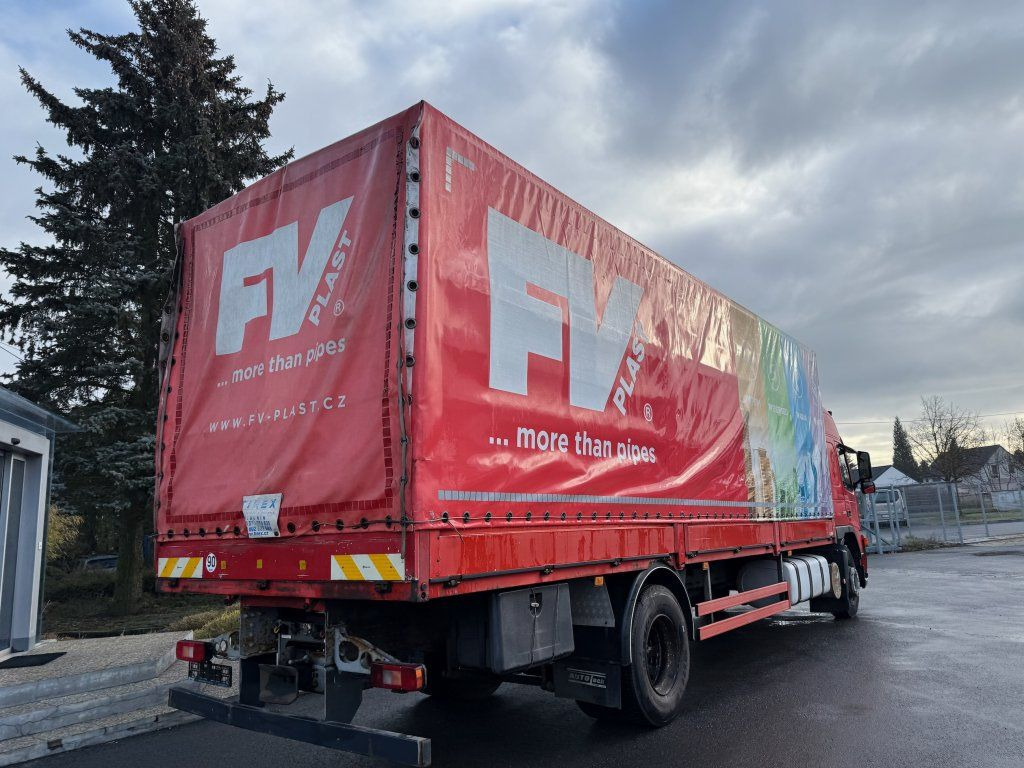 Volvo FM260 EURO 3 - Plachtové nákladné vozidlo: obrázok 4 Volvo FM260 EURO 3 - Plachtové nákladné vozidlo: obrázok 4