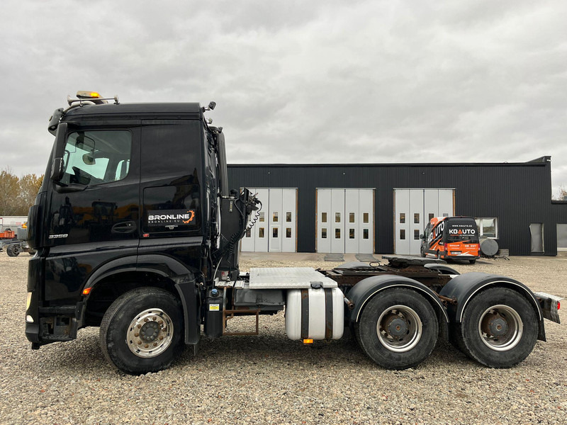 Mercedes-Benz Arocs 3358 | 6X4 | 120 TON | Hydrauliikka | TULOSSA - Ťahač: obrázok 4 Mercedes-Benz Arocs 3358 | 6X4 | 120 TON | Hydrauliikka | TULOSSA - Ťahač: obrázok 4