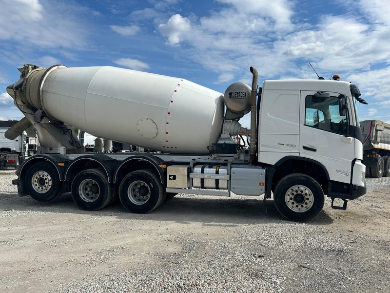 Volvo Volvo FMX 430 8x4*4 | 10 m3 | TULOSSA - Domiešavač: obrázok 4 Volvo Volvo FMX 430 8x4*4 | 10 m3 | TULOSSA - Domiešavač: obrázok 4