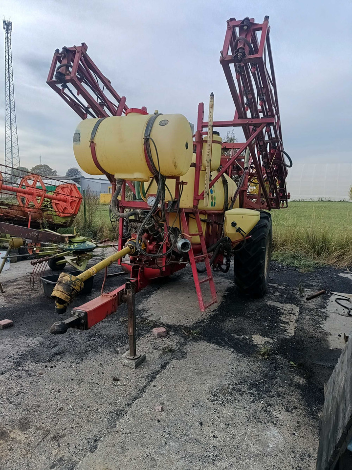 HARDI TZ 18 metrów - Ťahaný postrekovač: obrázok 2 HARDI TZ 18 metrów - Ťahaný postrekovač: obrázok 2