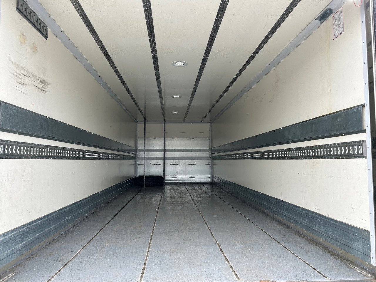 Skříňový nákladní auto MERCEDES-BENZ ATEGO 1230 / BIGSPACE / 2020 / KOFFER 19 EPAL / LBW 2T: obrázok 8