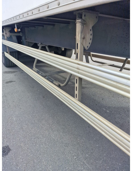 Fruehauf - Náves skriňové: obrázok 4 Fruehauf - Náves skriňové: obrázok 4