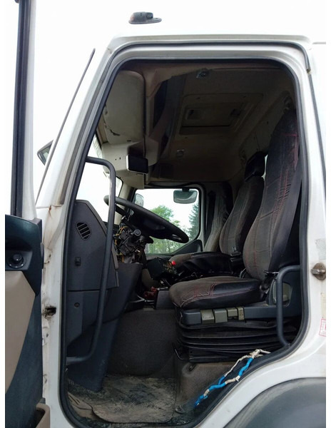 Renault Premium 320 6x2 - Auto na odvoz odpadu: obrázok 5 Renault Premium 320 6x2 - Auto na odvoz odpadu: obrázok 5