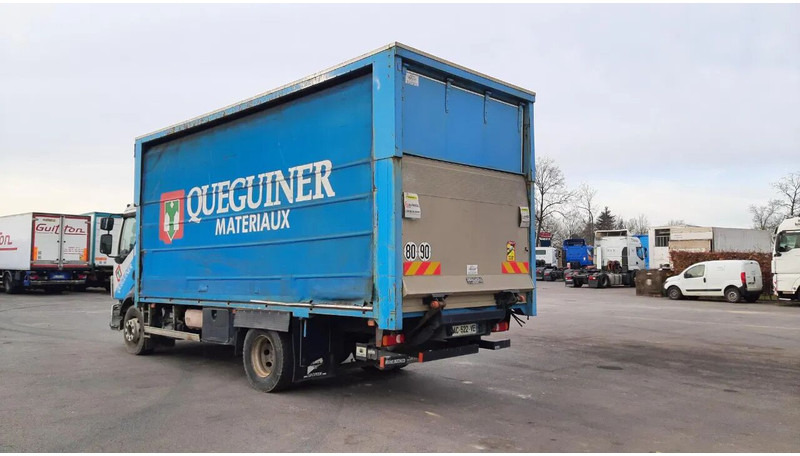 Volvo FL 240 - Plachtové nákladné vozidlo: obrázok 4 Volvo FL 240 - Plachtové nákladné vozidlo: obrázok 4