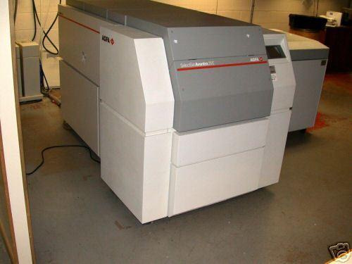 Agfa Avantra 25 E filmsetter - Tlačiarenský stroj: obrázok 1 Agfa Avantra 25 E filmsetter - Tlačiarenský stroj: obrázok 1