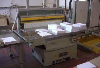 Knorr RLA 6 PL automatic jogger with air discharge roller - Tlačiarenský stroj: obrázok 1 Knorr RLA 6 PL automatic jogger with air discharge roller - Tlačiarenský stroj: obrázok 1