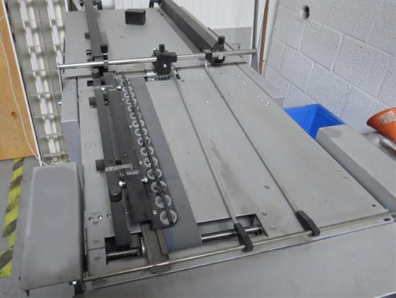 Morgana / Ernst Nagel 8000 underfloor suction feeder - Skladací stroj: obrázok 2 Morgana / Ernst Nagel 8000 underfloor suction feeder - Skladací stroj: obrázok 2