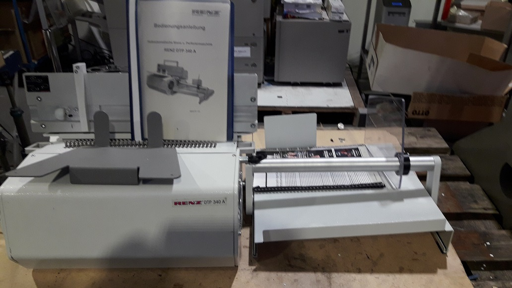 Semi-automatic table punching machine Christian Renz DTP 340 A with calendar tooling - Tlačiarenský stroj: obrázok 1 Semi-automatic table punching machine Christian Renz DTP 340 A with calendar tooling - Tlačiarenský stroj: obrázok 1