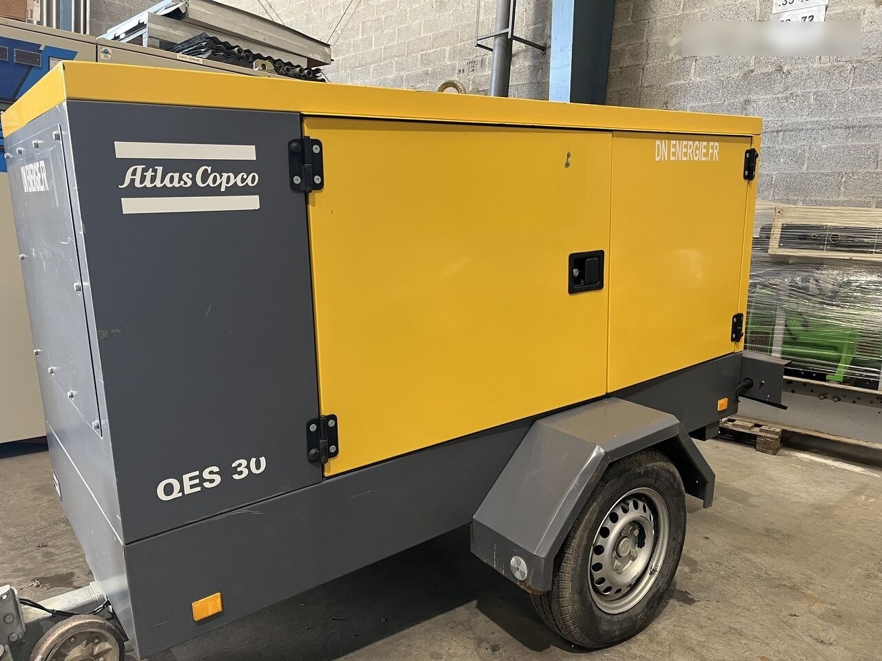 Atlas Copco QES30 diesel 30 kVa - Elektrický generátor: obrázok 2 Atlas Copco QES30 diesel 30 kVa - Elektrický generátor: obrázok 2