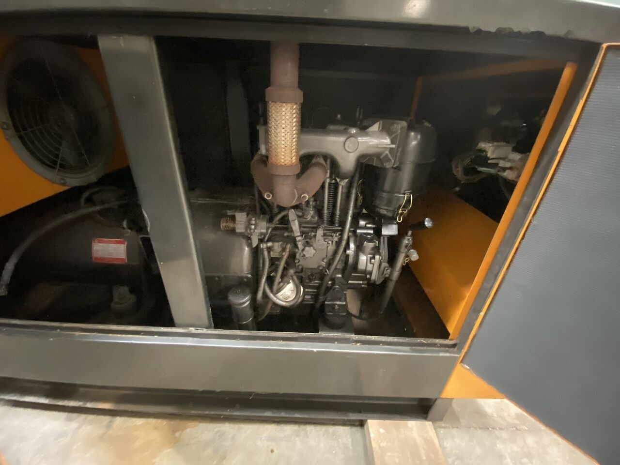SDMO 20 kVa - Elektrický generátor: obrázok 3 SDMO 20 kVa - Elektrický generátor: obrázok 3