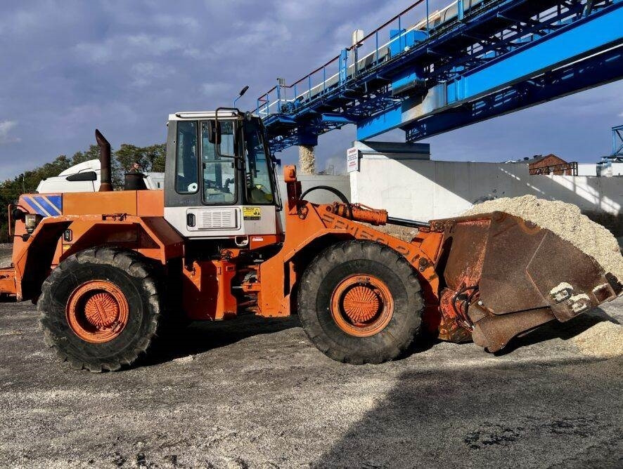 Fiat-Hitachi FR160 High Tip 5m3  - Kolesový nakladač: obrázok 4 Fiat-Hitachi FR160 High Tip 5m3  - Kolesový nakladač: obrázok 4