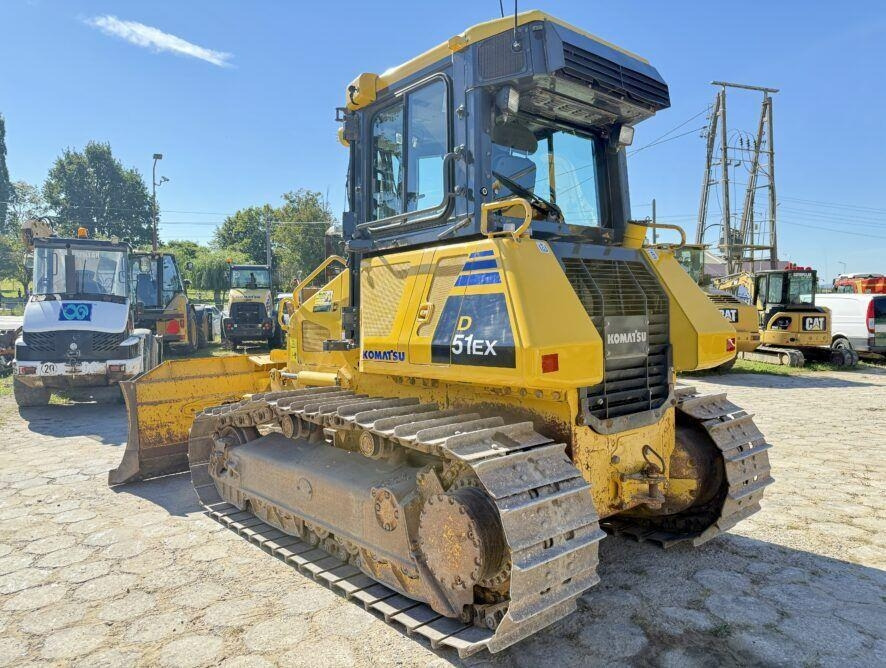Komatsu D51EX-22 - Buldozér: obrázok 2 Komatsu D51EX-22 - Buldozér: obrázok 2
