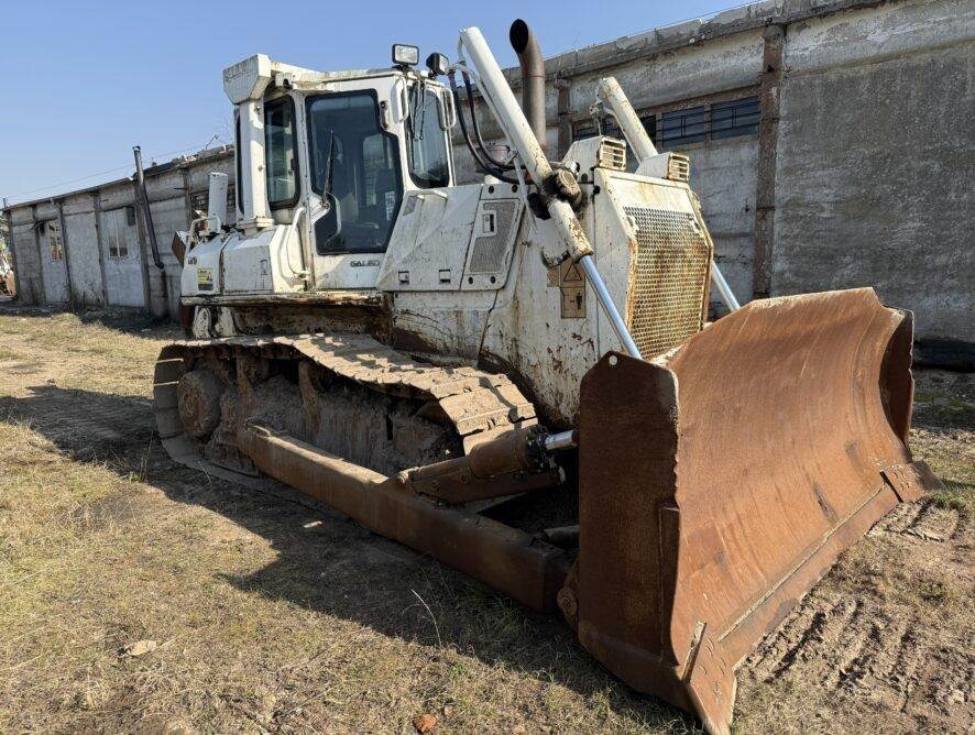 Komatsu D65EX-15e0 + ripper - Buldozér: obrázok 2 Komatsu D65EX-15e0 + ripper - Buldozér: obrázok 2
