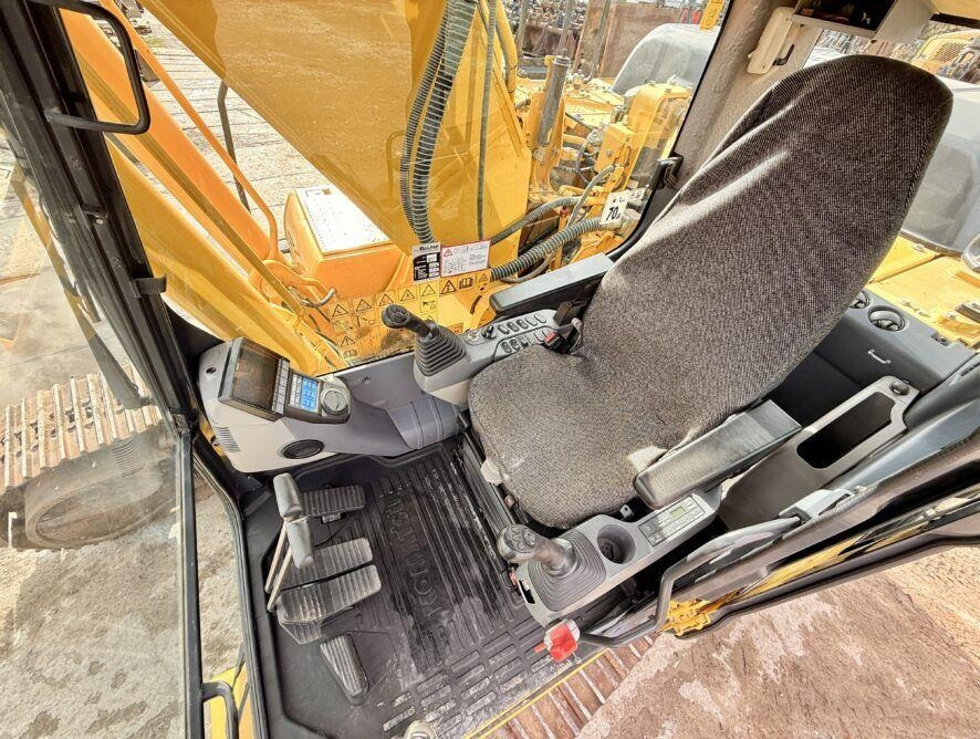 Pásové rýpadlo Komatsu PC290NLC-10: obrázok 13 Pásové rýpadlo Komatsu PC290NLC-10: obrázok 13