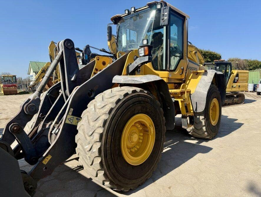 Volvo L120F - Kolesový nakladač: obrázok 2 Volvo L120F - Kolesový nakladač: obrázok 2