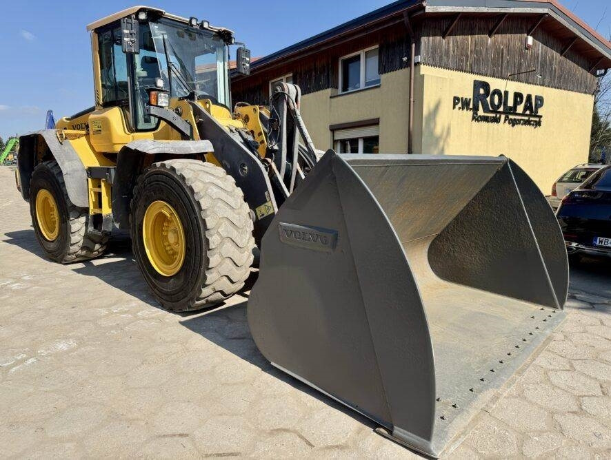 Volvo L120F - Kolesový nakladač: obrázok 1 Volvo L120F - Kolesový nakladač: obrázok 1