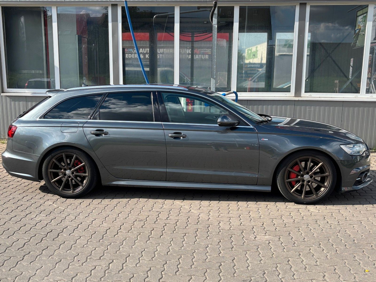 Audi A6 Avant 3.0 BiTDI SLine Quattro/V8 Sound/Pano - Kombi: obrázok 1 Audi A6 Avant 3.0 BiTDI SLine Quattro/V8 Sound/Pano - Kombi: obrázok 1