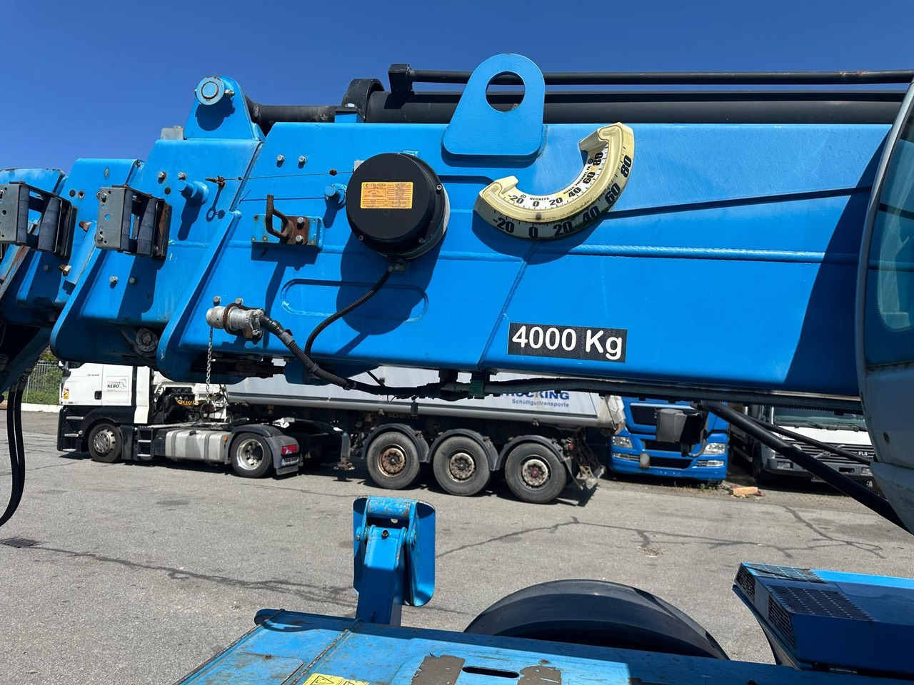 Genie Terex GTH 4018 SR/4x4/ ROTO - Automobilová plošina: obrázok 5 Genie Terex GTH 4018 SR/4x4/ ROTO - Automobilová plošina: obrázok 5