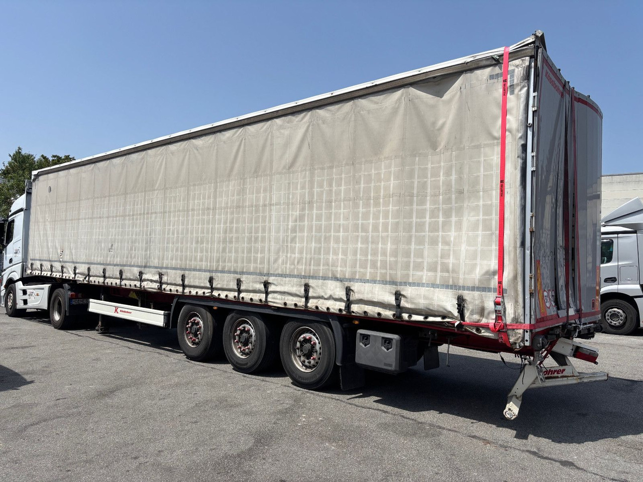 Kässbohrer Maxima XS Standard/Luft/Scheiben - Plachtový náves: obrázok 4 Kässbohrer Maxima XS Standard/Luft/Scheiben - Plachtový náves: obrázok 4