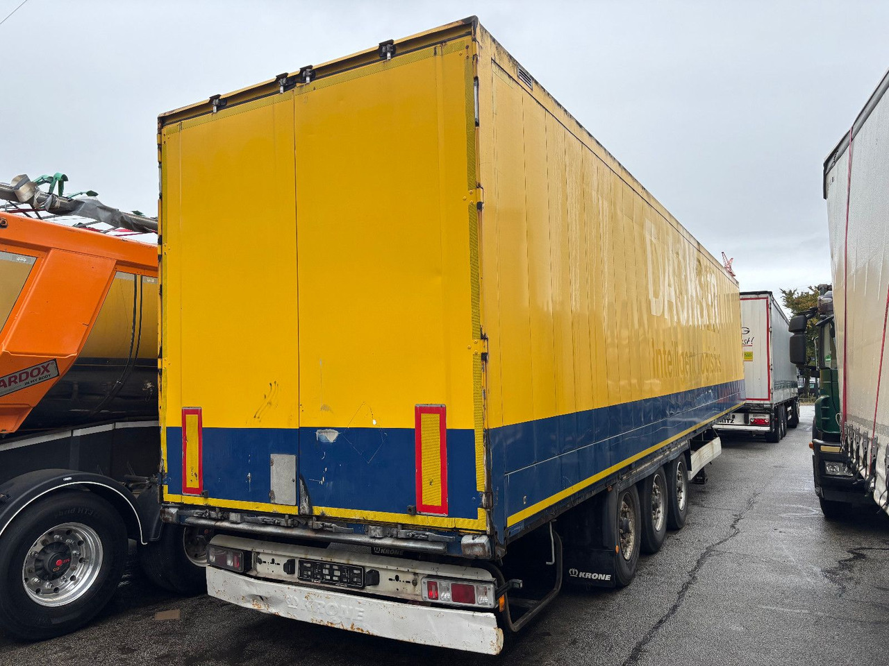 Krone SD Textilkoffer/Luft/Scheibe - Náves skriňové: obrázok 4 Krone SD Textilkoffer/Luft/Scheibe - Náves skriňové: obrázok 4