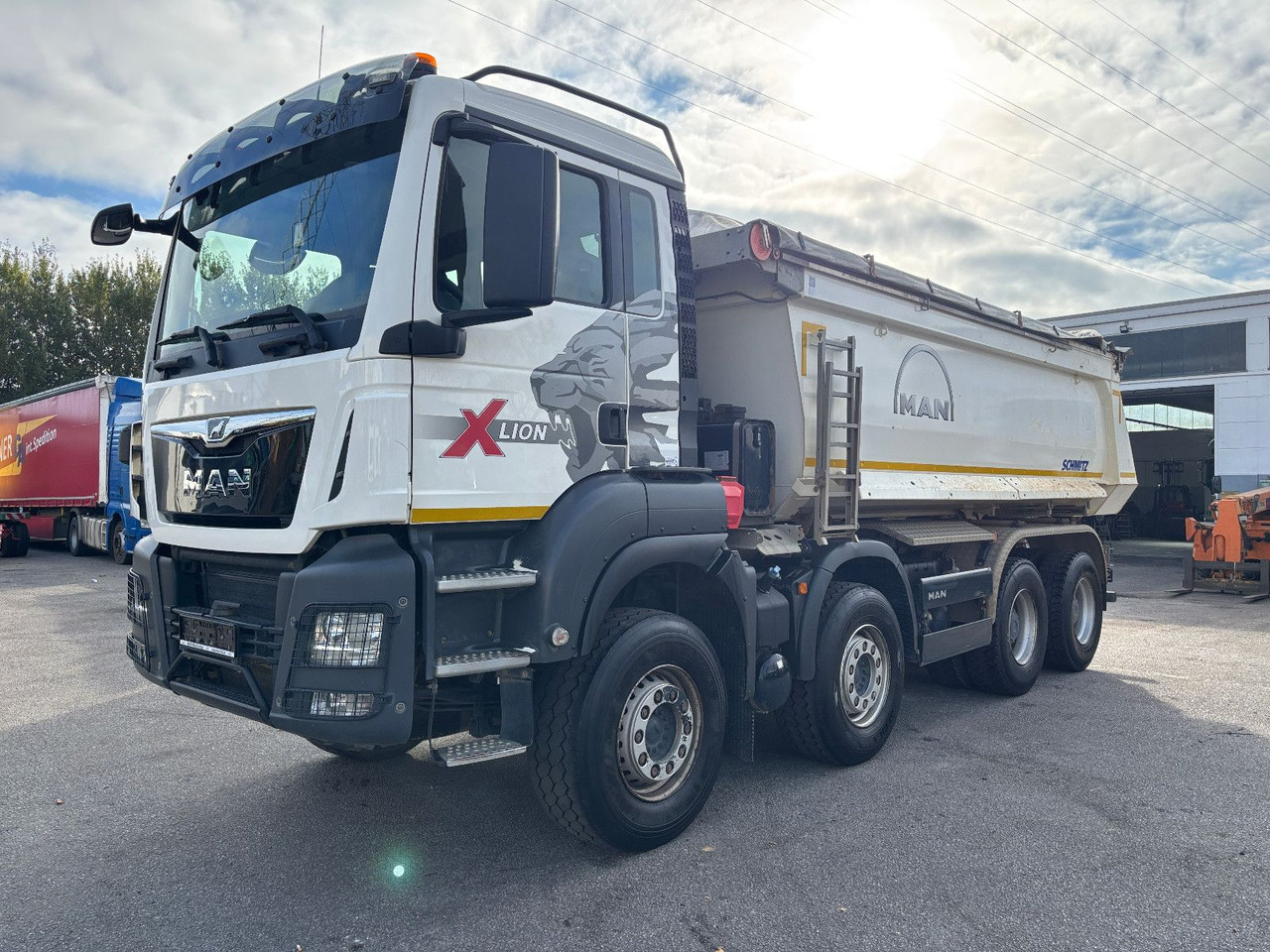 MAN TGS41.510 8x4 Schmitz Muldenkipper Retarder/19m³ - Sklápač: obrázok 1 MAN TGS41.510 8x4 Schmitz Muldenkipper Retarder/19m³ - Sklápač: obrázok 1