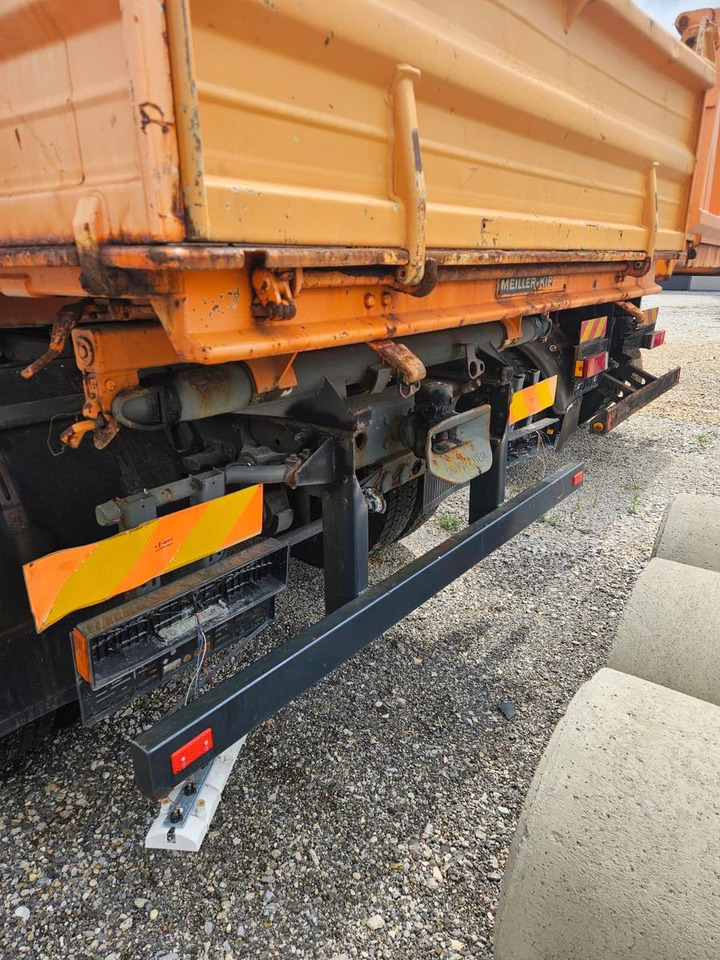 Mercedes-Benz 1820 kein 1831 1836 4x4 - Sklápač: obrázok 4 Mercedes-Benz 1820 kein 1831 1836 4x4 - Sklápač: obrázok 4