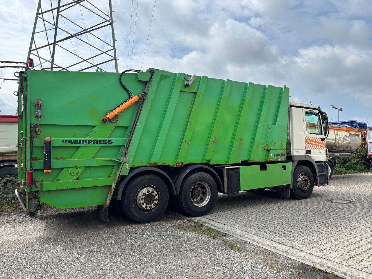 Mercedes-Benz 2532L EU5/Zöller Schüttung/VarioPress/Blatt-Luft - Auto na odvoz odpadu: obrázok 5 Mercedes-Benz 2532L EU5/Zöller Schüttung/VarioPress/Blatt-Luft - Auto na odvoz odpadu: obrázok 5