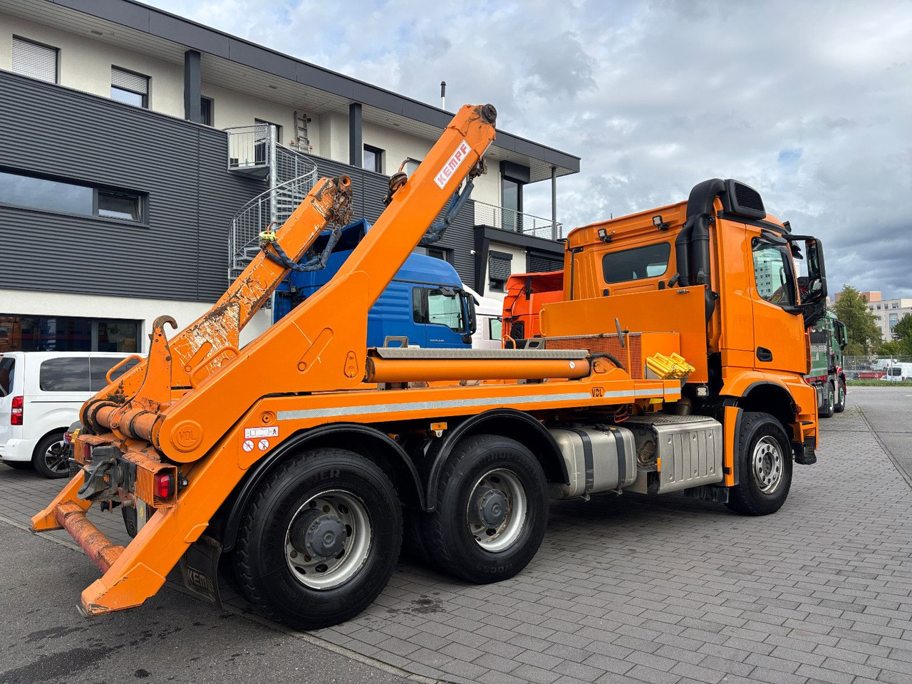 Mercedes-Benz Arocs 2648 6x4/Kempf - Sklápač: obrázok 3 Mercedes-Benz Arocs 2648 6x4/Kempf - Sklápač: obrázok 3