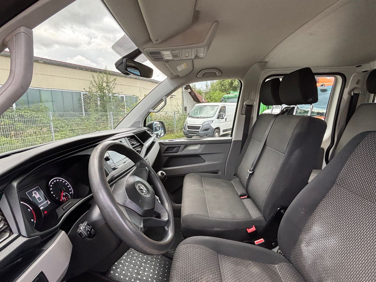 Dodávka valník, Dodávkа s dvojitou kabínou Volkswagen T6 Transporter 4Motion/150PS 2.0/DoKa/Klima: obrázok 10