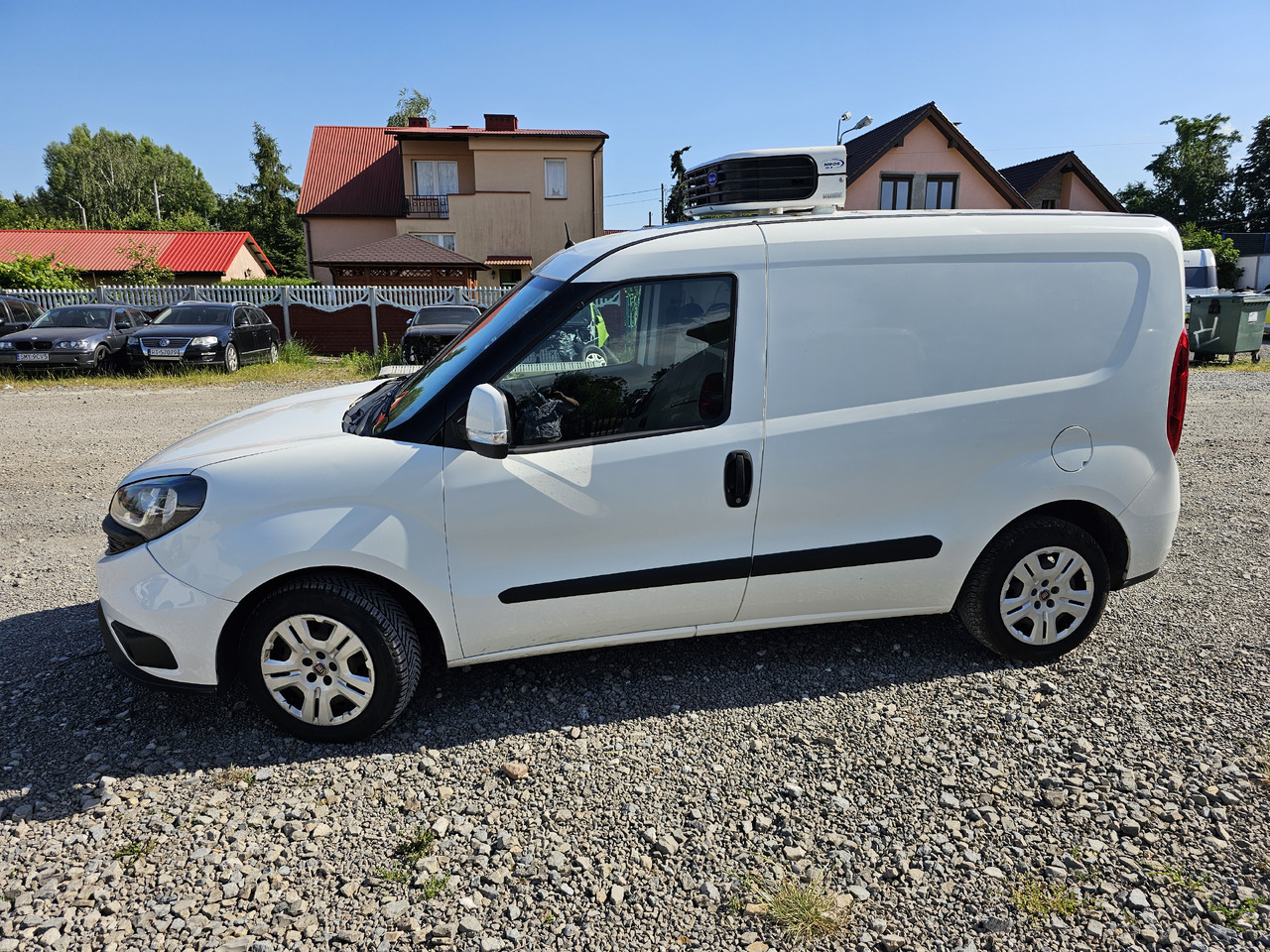 FIAT DOBLO CHLODNIA MROZNIA CARRIER KLIMA EURO6 - Chladiarenská dodávka: obrázok 5 FIAT DOBLO CHLODNIA MROZNIA CARRIER KLIMA EURO6 - Chladiarenská dodávka: obrázok 5