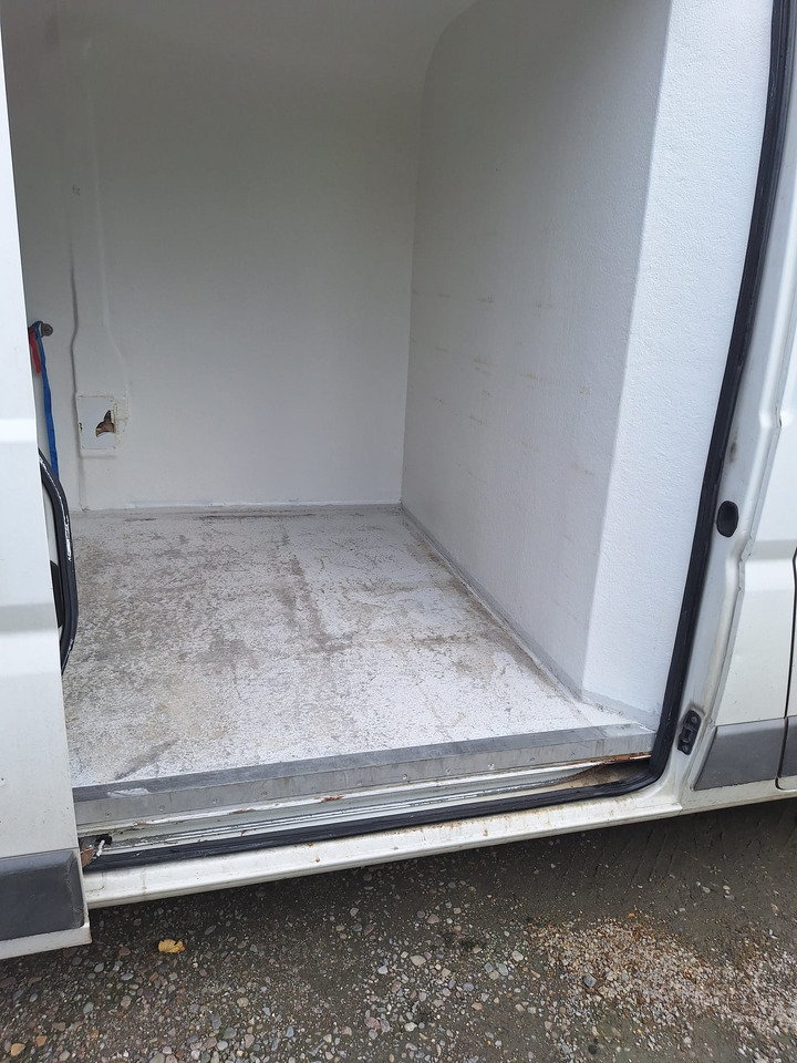 FIAT DUCATO L2H2 CHLODNIA CARRIER KLIMA EURO5 - Chladiarenská dodávka: obrázok 2 FIAT DUCATO L2H2 CHLODNIA CARRIER KLIMA EURO5 - Chladiarenská dodávka: obrázok 2