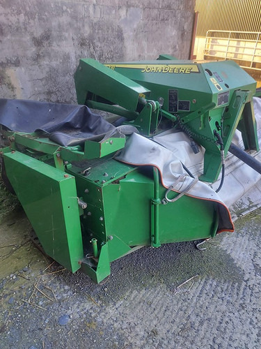 John Deere 131 - Kosačka: obrázok 1 John Deere 131 - Kosačka: obrázok 1
