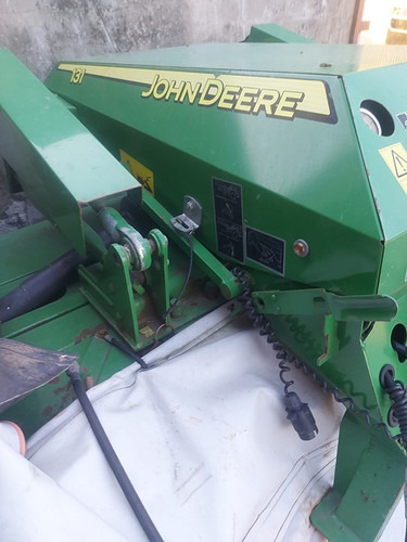 John Deere 131 - Kosačka: obrázok 5 John Deere 131 - Kosačka: obrázok 5