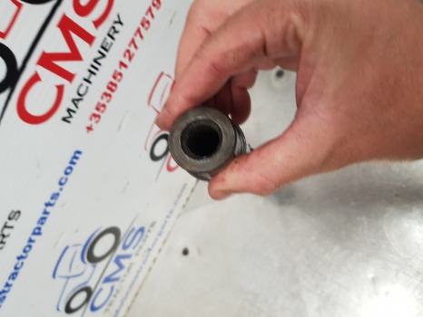 Case 5140, 5130, 5120, Mccormick Mc, Mx, Mxc Transmission Shaft 1345934c1 - Transmisie: obrázok 5 Case 5140, 5130, 5120, Mccormick Mc, Mx, Mxc Transmission Shaft 1345934c1 - Transmisie: obrázok 5
