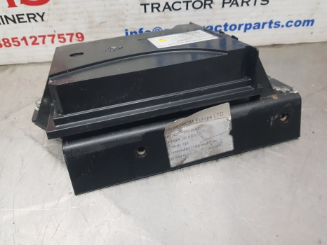 Case New Holland T7040 Air Conditioning Ecu 1000155432, 84214115 - Riadiaca jednotka: obrázok 4 Case New Holland T7040 Air Conditioning Ecu 1000155432, 84214115 - Riadiaca jednotka: obrázok 4