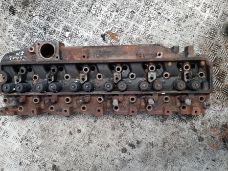 Claas Ares 600, 700, 800 Series 836 Engine Cylinder Head 6005021490 - Hlava valcov pre Traktor: obrázok 3 Claas Ares 600, 700, 800 Series 836 Engine Cylinder Head 6005021490 - Hlava valcov pre Traktor: obrázok 3