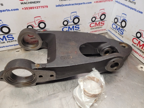Claas Arion Carraro 20.29 Si Front Axle Bottom Wishbone Arm Lhs 12047, 68168, 68164 - Odpruženie: obrázok 2 Claas Arion Carraro 20.29 Si Front Axle Bottom Wishbone Arm Lhs 12047, 68168, 68164 - Odpruženie: obrázok 2