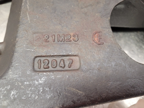 Claas Arion Carraro 20.29 Si Front Axle Bottom Wishbone Arm Lhs 12047, 68168, 68164 - Odpruženie: obrázok 3 Claas Arion Carraro 20.29 Si Front Axle Bottom Wishbone Arm Lhs 12047, 68168, 68164 - Odpruženie: obrázok 3