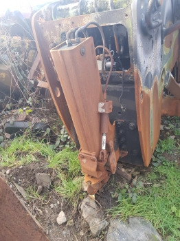 Claas Scorpion 1033, 635, 732, 736, 741, 746 Pick Up Hitch For Parts 0019209150 - Rám/ Podvozok: obrázok 1 Claas Scorpion 1033, 635, 732, 736, 741, 746 Pick Up Hitch For Parts 0019209150 - Rám/ Podvozok: obrázok 1