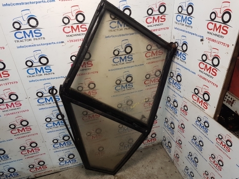 David Brown Case 1490, 1494, 1390, 1394 Cab Door Right Assembly K303284, K303700 - Dvere a diely: obrázok 1 David Brown Case 1490, 1494, 1390, 1394 Cab Door Right Assembly K303284, K303700 - Dvere a diely: obrázok 1