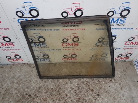 David Brown Case 90, 94 Series 1390, 1394 Upper Door Glass Left K303701 - Dvere a diely pre Traktor: obrázok 5 David Brown Case 90, 94 Series 1390, 1394 Upper Door Glass Left K303701 - Dvere a diely pre Traktor: obrázok 5