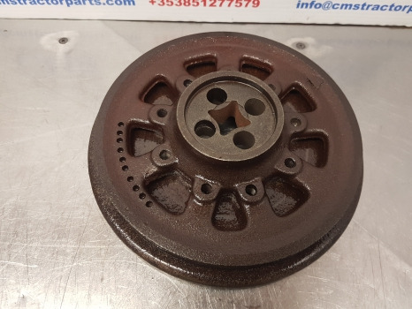 Deutz Agrotron 110, Mk3, 6, Agroplus, Engine Pulley 04209572, 04256084, 04198181 - Napinák remeňa pre Poľnohospodárske stroje: obrázok 3 Deutz Agrotron 110, Mk3, 6, Agroplus, Engine Pulley 04209572, 04256084, 04198181 - Napinák remeňa pre Poľnohospodárske stroje: obrázok 3