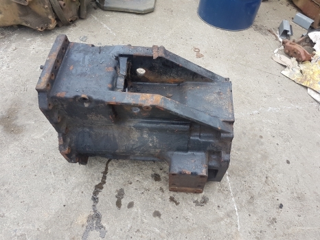 Deutz Agrotron 120, 110, 115, 6.15 Zf Transmission Housing 04415965, 2093419012 - Prevodovka: obrázok 4 Deutz Agrotron 120, 110, 115, 6.15 Zf Transmission Housing 04415965, 2093419012 - Prevodovka: obrázok 4