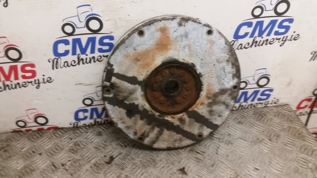 Deutz Agrotron 150 Mk3 Flywheel Damper. Please Check By The Photos. - Zotrvačník pre Traktor: obrázok 2 Deutz Agrotron 150 Mk3 Flywheel Damper. Please Check By The Photos. - Zotrvačník pre Traktor: obrázok 2
