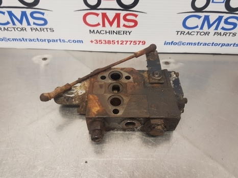 Deutz D07 7807,dx 120, 140, 160 Hydraulic Spool Valve 03593591 4335264r - Hydraulický ventil pre Traktor: obrázok 1 Deutz D07 7807,dx 120, 140, 160 Hydraulic Spool Valve 03593591 4335264r - Hydraulický ventil pre Traktor: obrázok 1