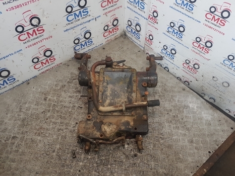 Deutz D6806, D7206 Lift Cover Complete 04337515, 4337515r - Hydraulika pre Traktor: obrázok 1 Deutz D6806, D7206 Lift Cover Complete 04337515, 4337515r - Hydraulika pre Traktor: obrázok 1