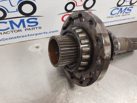 Deutz D7807c, Dx 3.90, 3.70, 6807, 7007, Rear Axle Drive Shaft Right 04310724 - Poloos pre Traktor: obrázok 4 Deutz D7807c, Dx 3.90, 3.70, 6807, 7007, Rear Axle Drive Shaft Right 04310724 - Poloos pre Traktor: obrázok 4